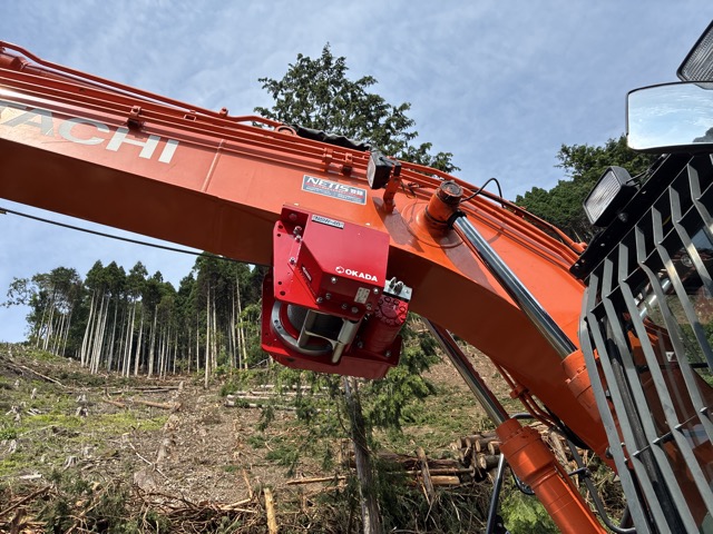 地引ウインチ（オカダアイヨン_NSW-46）（林業機械.com）