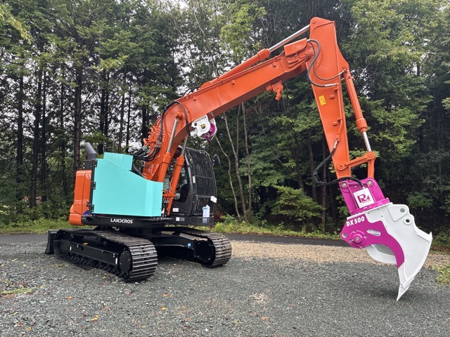 【納車事例】日立建機ZX135US-6×フェラーバンチャザウルスDX500＋ウインチロボ｜伐倒から路網作設まで1台で（岡山県津山市 ツリーサービス様）