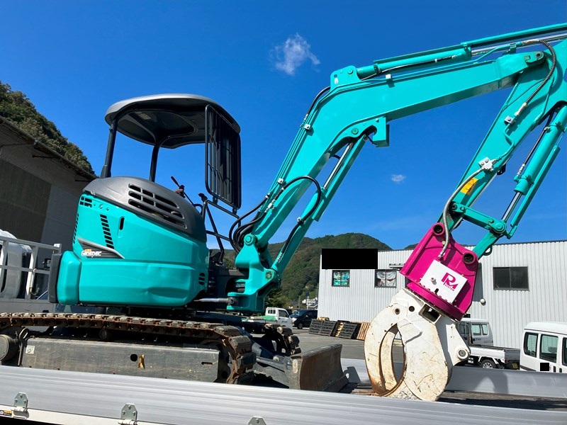 納入事例】コベルコSK35SR-6ザウルス付き、中古車納入いたしました 
